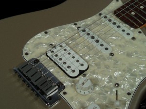 1996-FENDER-USA-STRATOCASTER-LONESTAR-STRAT-50TH-ANN!!..........